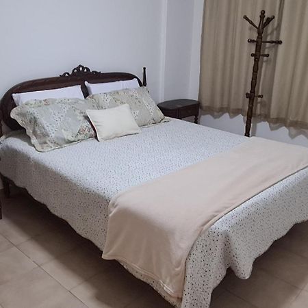 Av Brasil 100M Do Shopping E Garagem Privativa Apartment บัลเนอาริโอ กังโบริว ภายนอก รูปภาพ